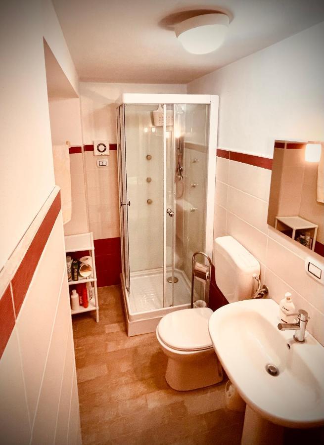 Casa Vacanza Gelsomino Cala Gonone Bagian luar foto