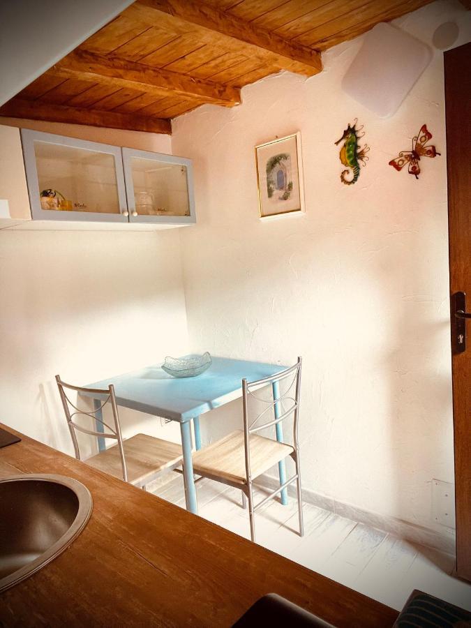 Casa Vacanza Gelsomino Cala Gonone Bagian luar foto